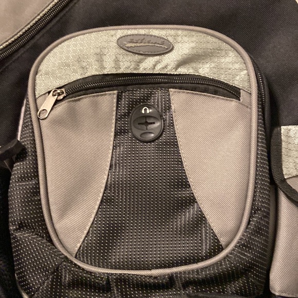 Extreme Backpack long20” with16” wide gray and black excellent condition - Picture 3 of 12